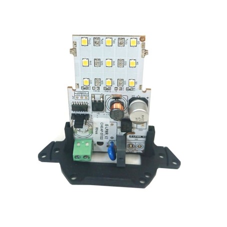 MODERNIZĒJIET PLĀNU LED ZIBSPULDZI NO 12V LĪDZ 230V ABEXO APE-550/1004